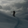 sciare in neve fresca